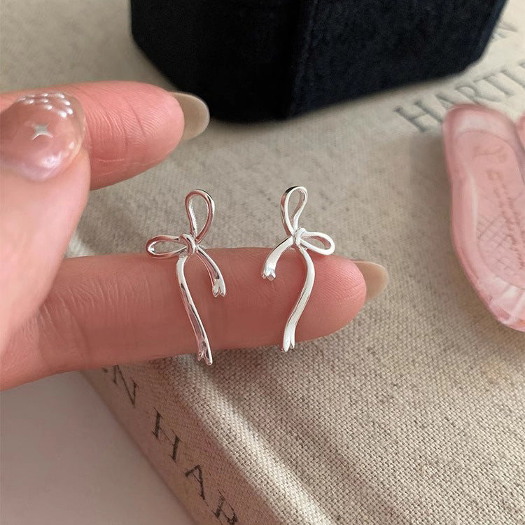 Luxury S925 Silver Bow Hollow Stud Earrings