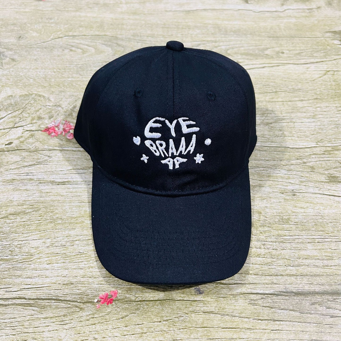 DOG MOM Embroidered Washed Baseball Cap