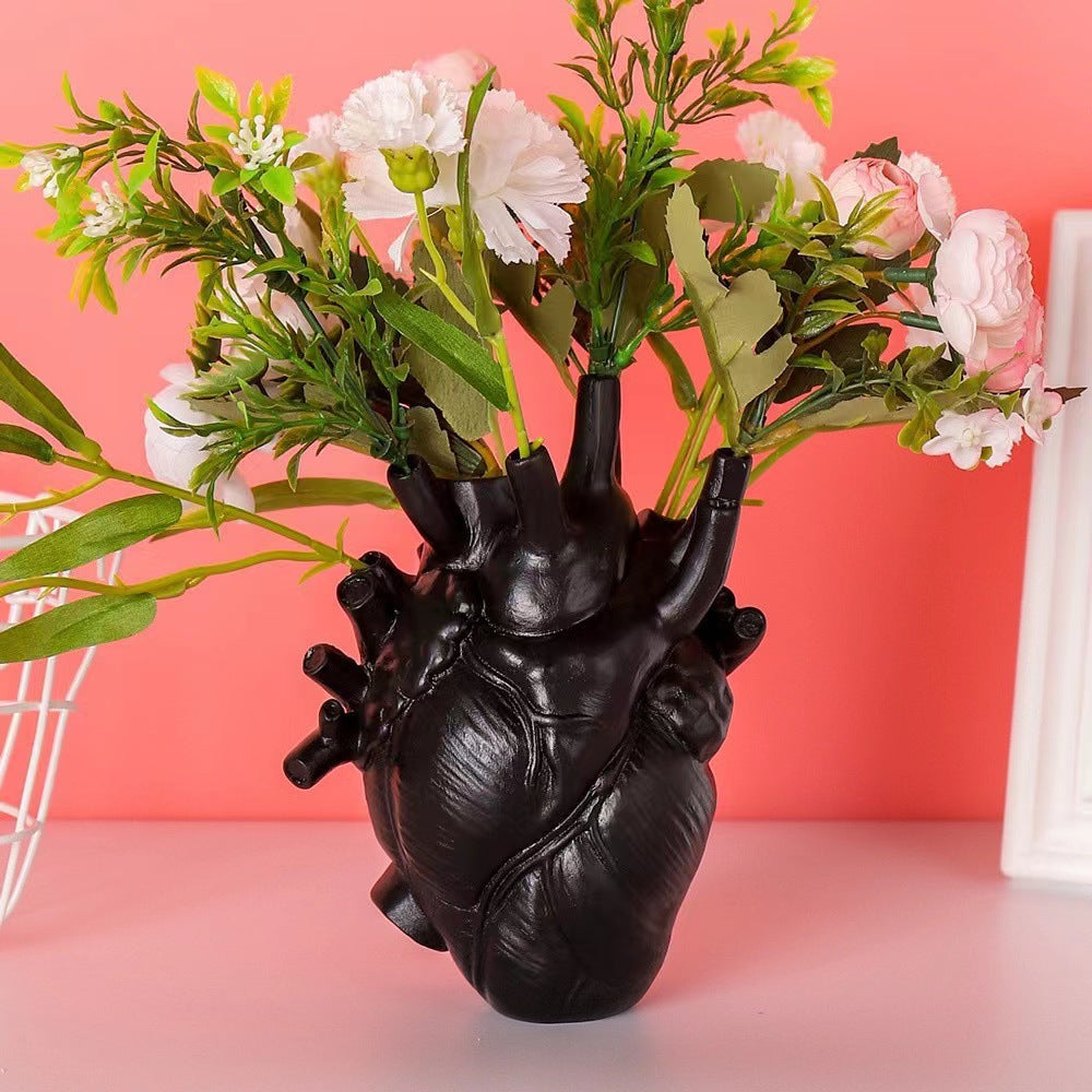 Heart Shaped Flower Pot Ornament