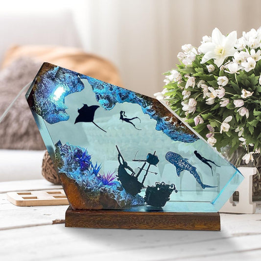 Whale Shark Manta Rays Couple Divers Lamp Ornament