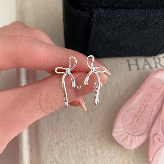 Luxury S925 Silver Bow Hollow Stud Earrings