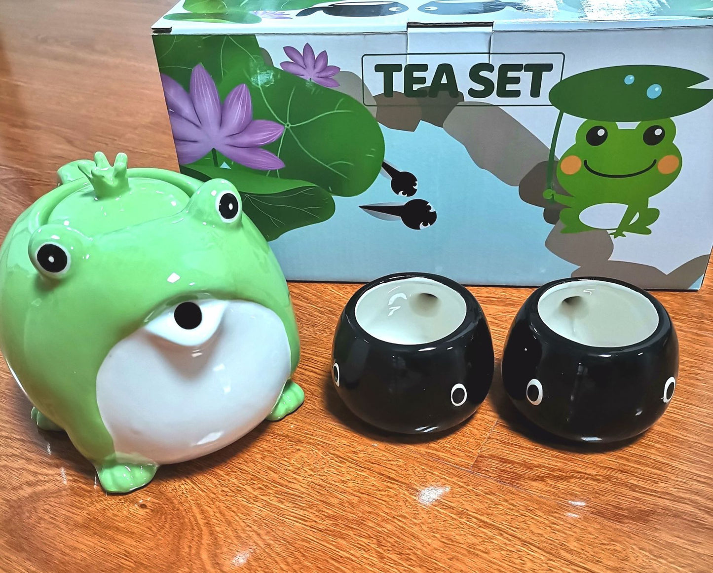 Fancy Frog Teapot Tea Set
