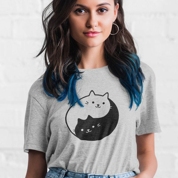 Cute Aesthetic Yin Yang Cat Print T-Shirt